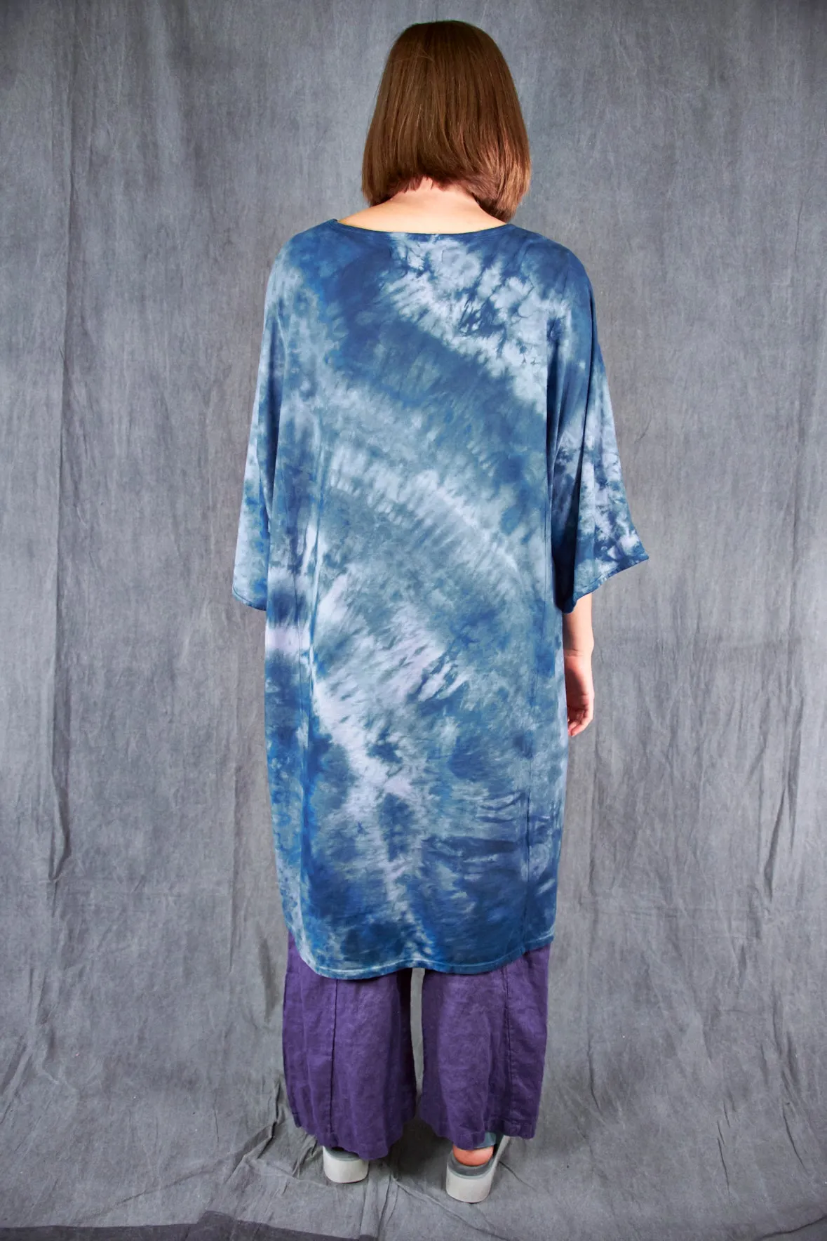 1255HD Art Tee Blue Butterflies and Flowers
