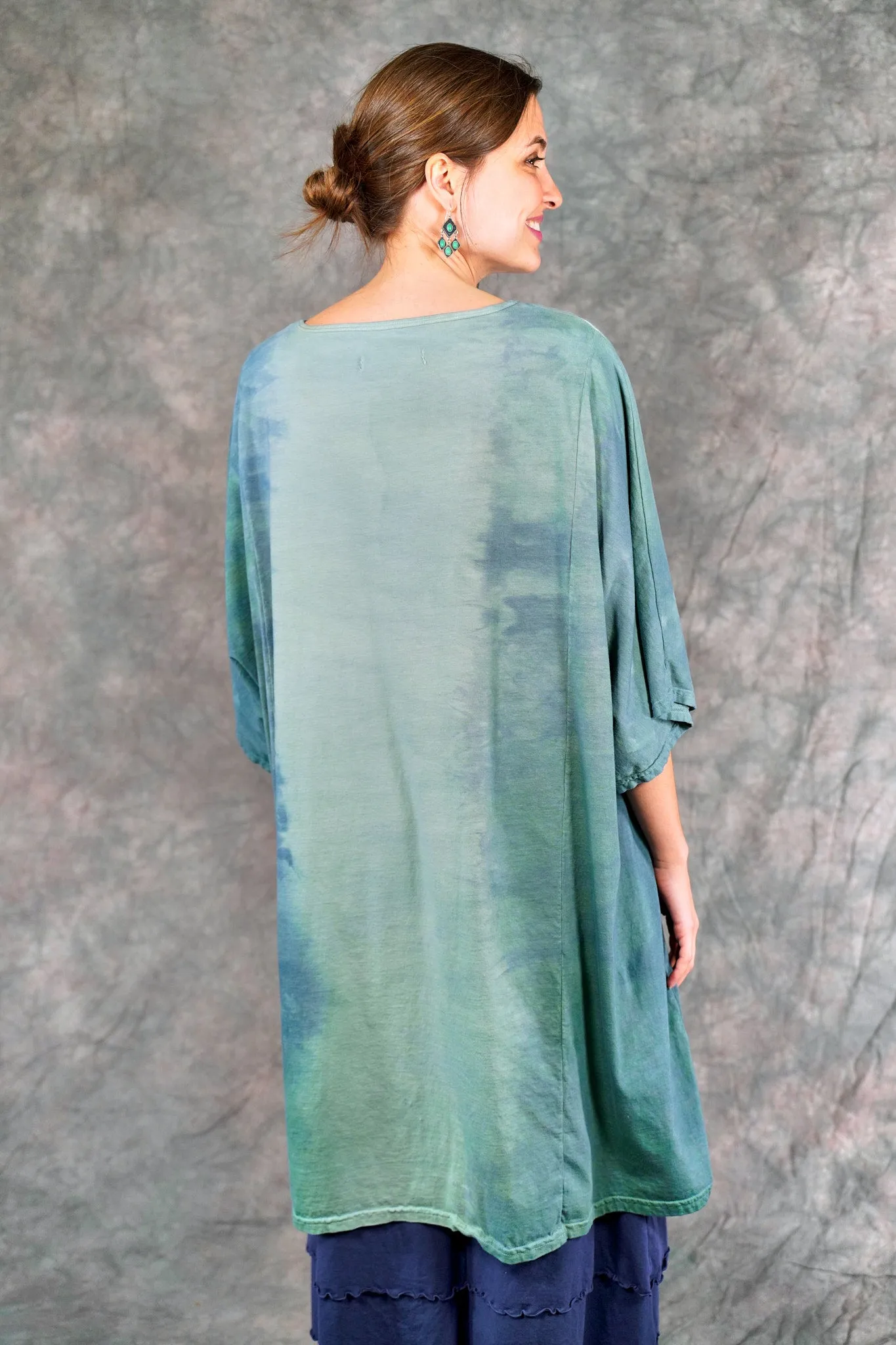 1255HD Art Tee Bluegreen Seas