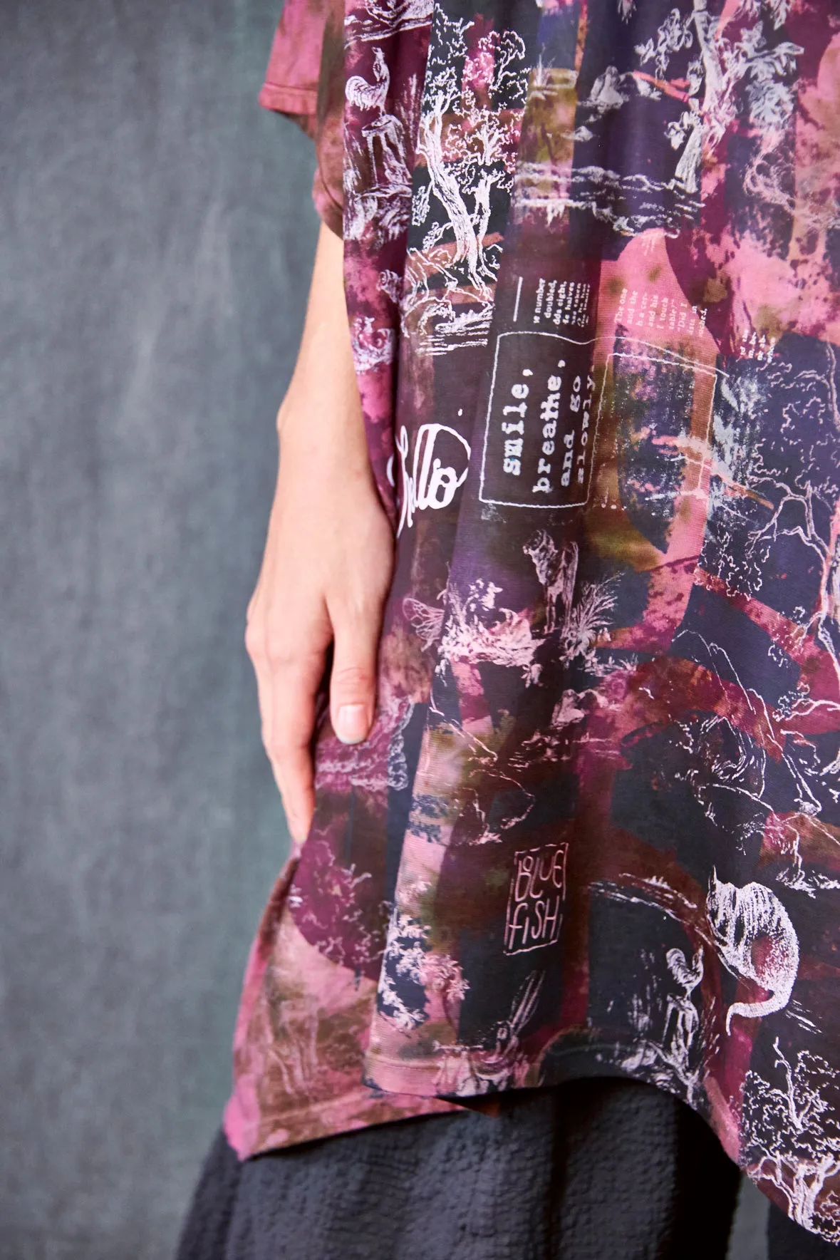 1255HD Art Tee Cafe Pink Story Book