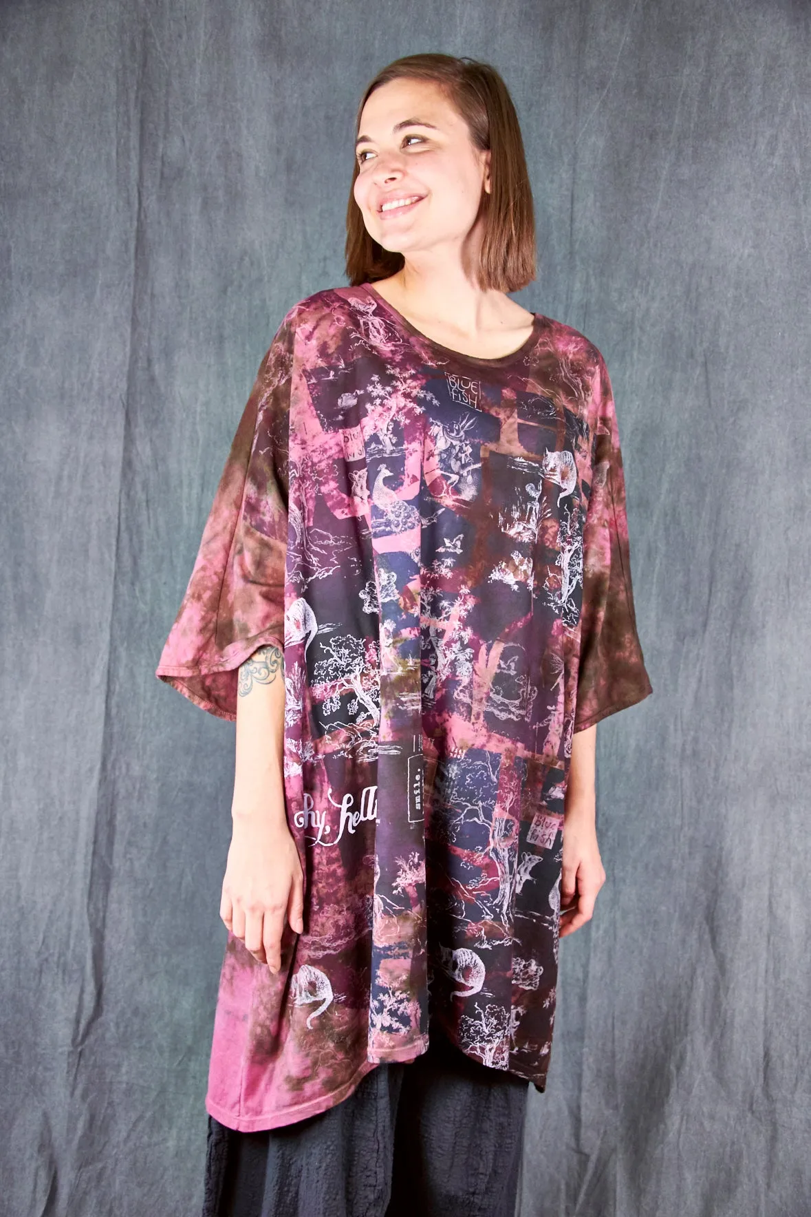 1255HD Art Tee Cafe Pink Story Book