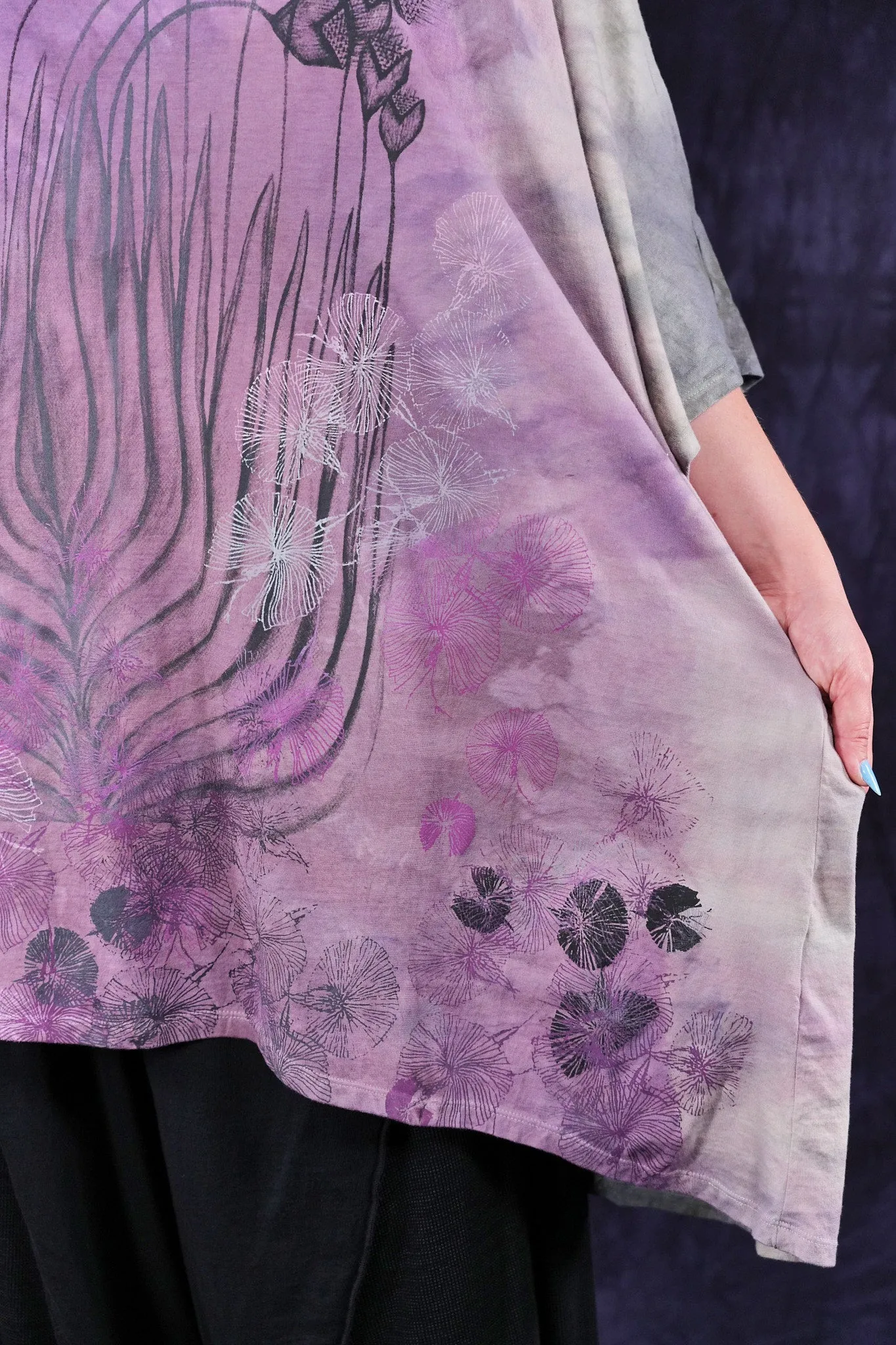1255HD Art Tee Lilac Bloom
