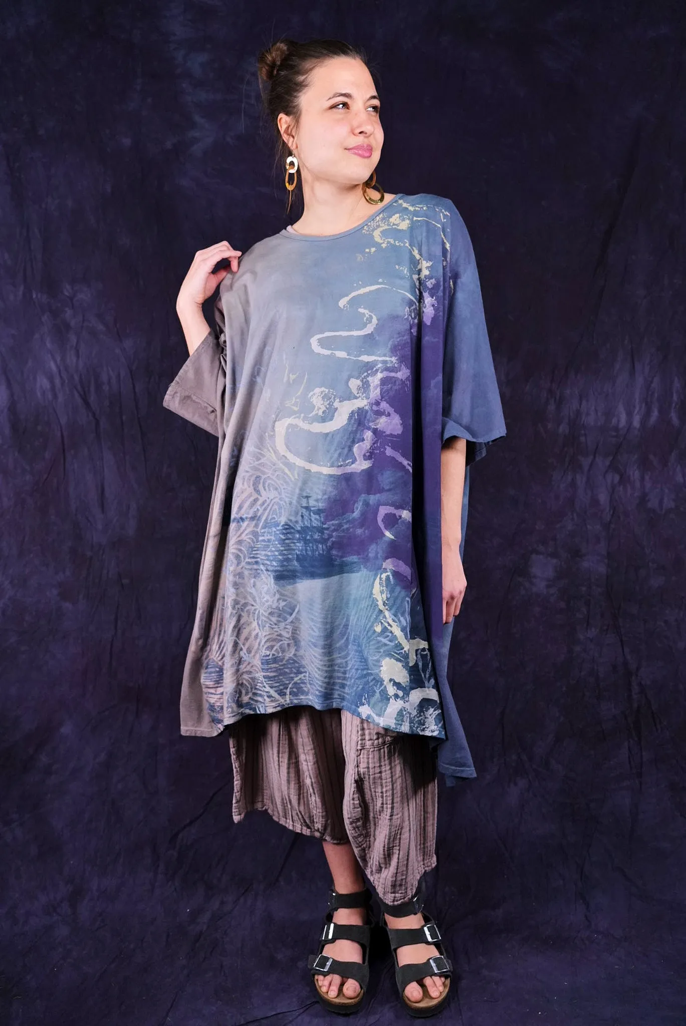 1255HD Art Tee Metal Blue Sea Cloud Ghost Ship