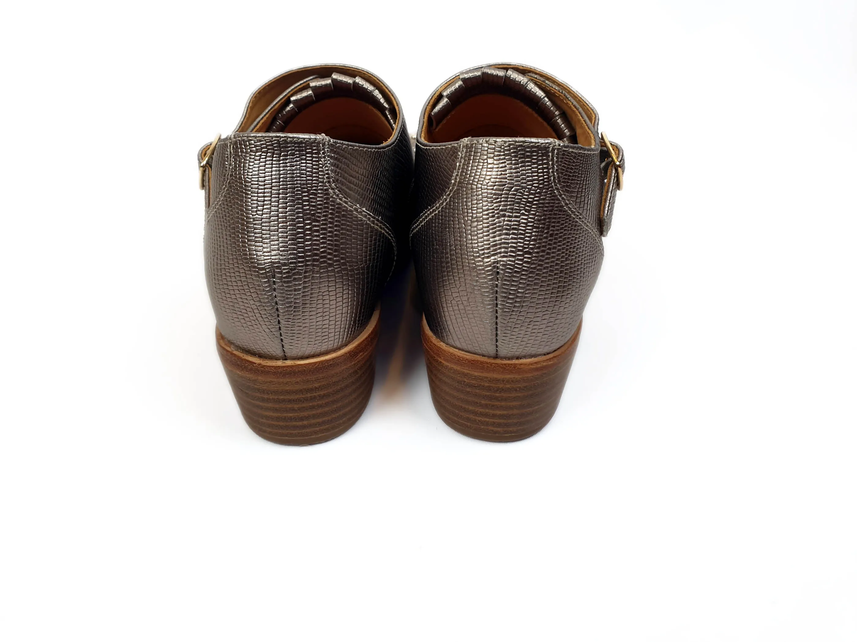Bared pewter gold textured leather shoes with straps and tassle size 36