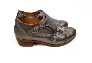 Bared pewter gold textured leather shoes with straps and tassle size 36