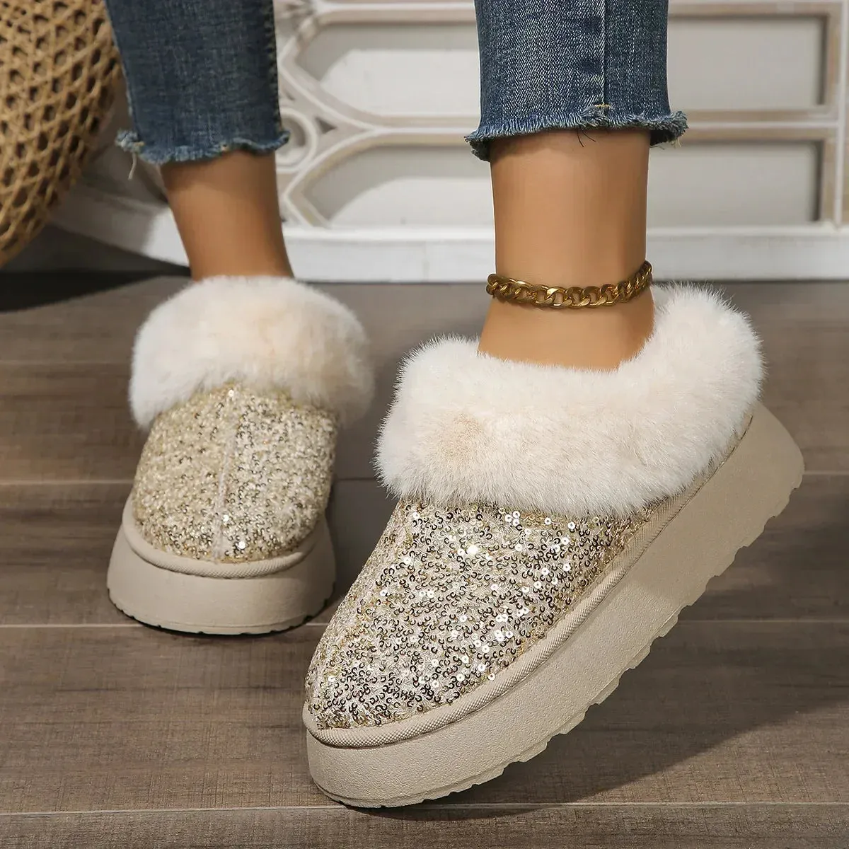 Bling Shiny Plush Warm Platform Slippers for Adults - Cozy Fur Slides with Rubber Outsole