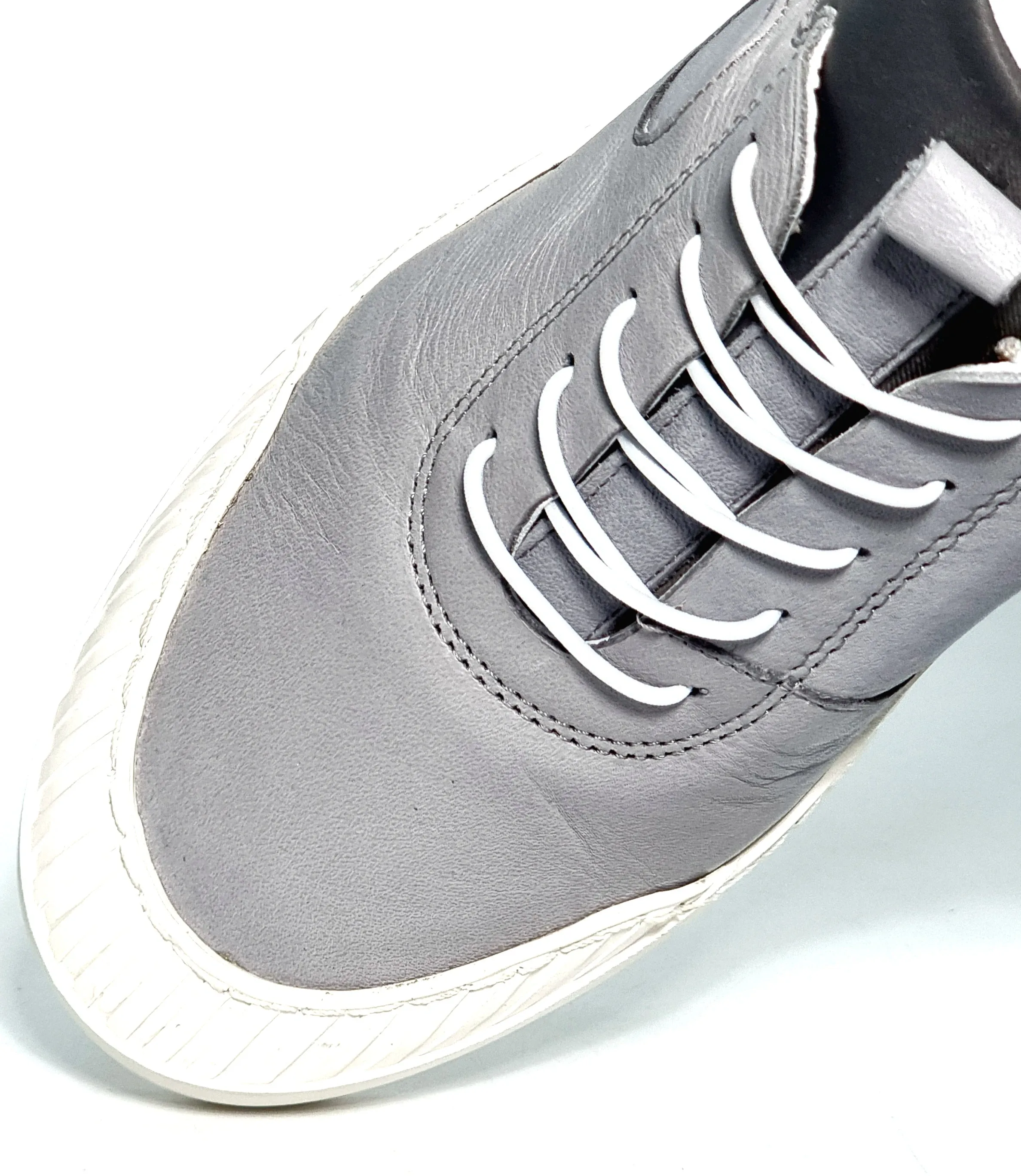 Casual Comfort Sneakers - 04165