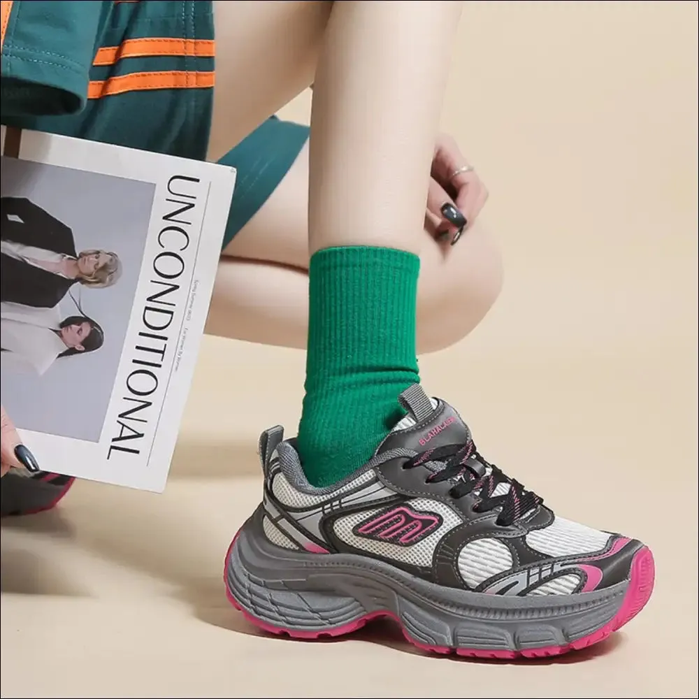 Chic Letter Lace-Up Round Toe Athletic Shoes