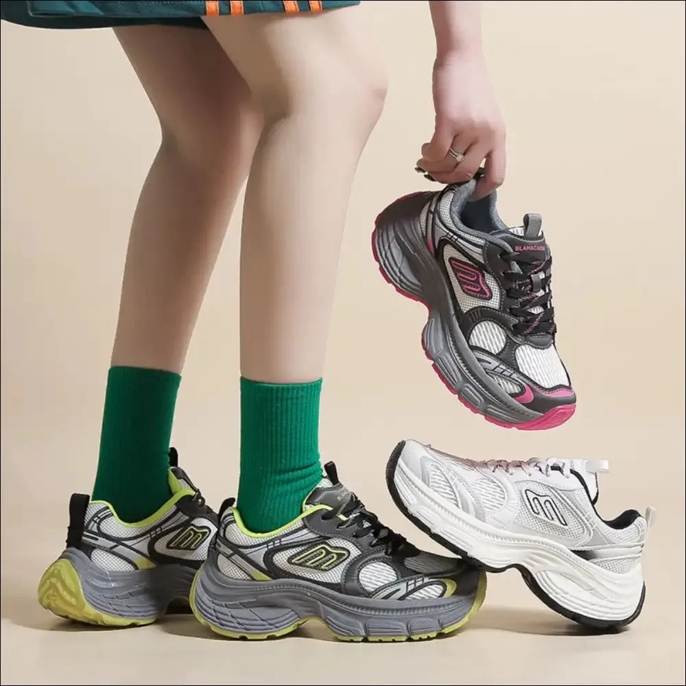 Chic Letter Lace-Up Round Toe Athletic Shoes
