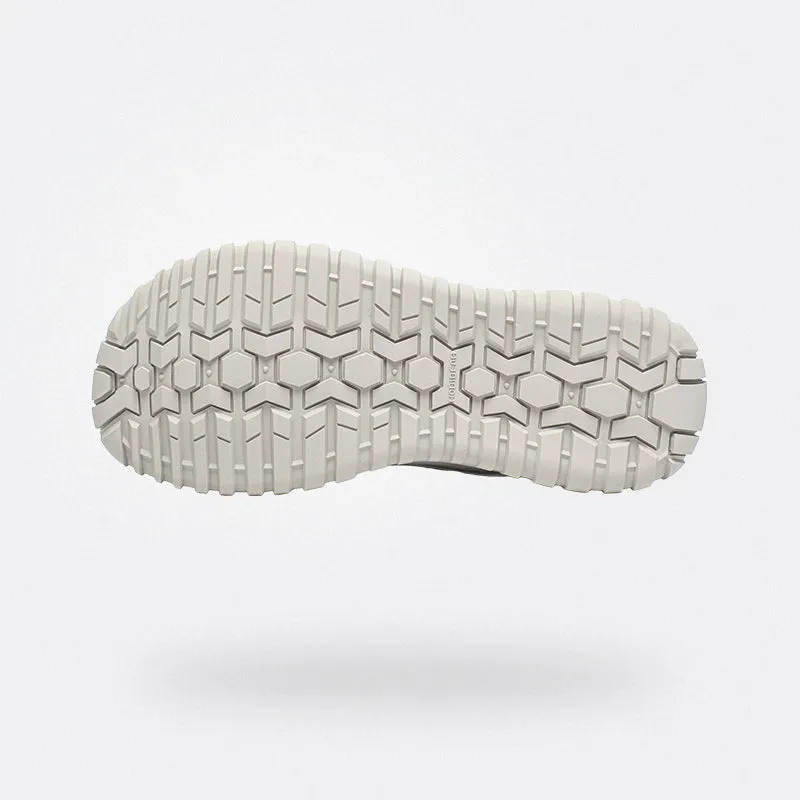 Crest - Wide Toe Sneakers