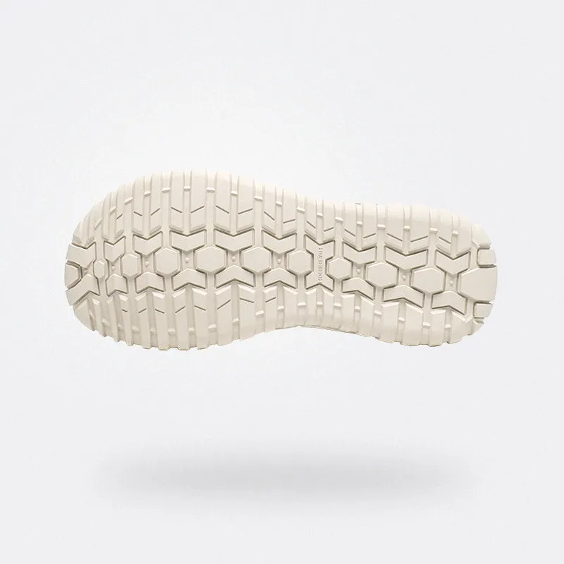 Crest - Wide Toe Sneakers