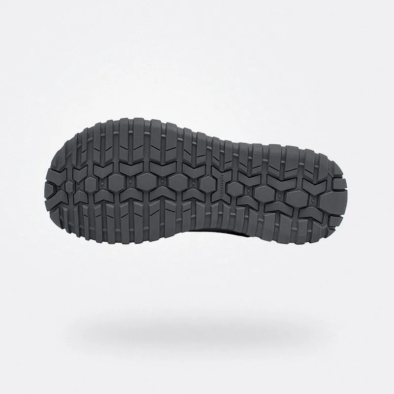 Crest - Wide Toe Sneakers