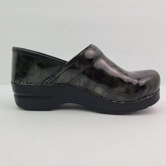 Dansko Womens Size EU 38 US 7.5-8 Black Design Leather Slip On Work Clog Shoes