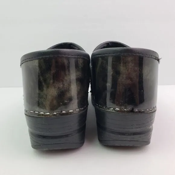 Dansko Womens Size EU 38 US 7.5-8 Black Design Leather Slip On Work Clog Shoes