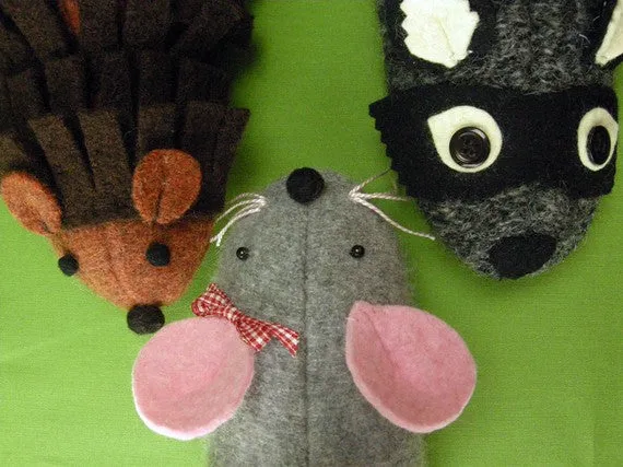 Forest Friends Slippers - PDF PATTERN