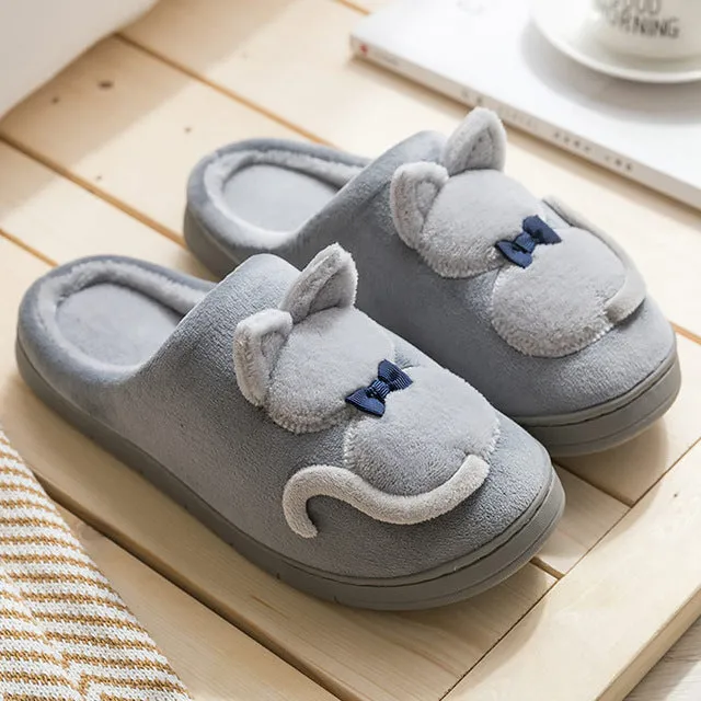 Fuzzy Plush Women's Cat Themed Slippers.