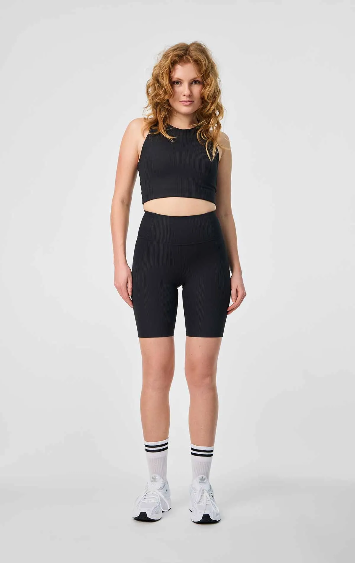 GIRLFRIEND COLLECTIVE Rib Bike Shorts black