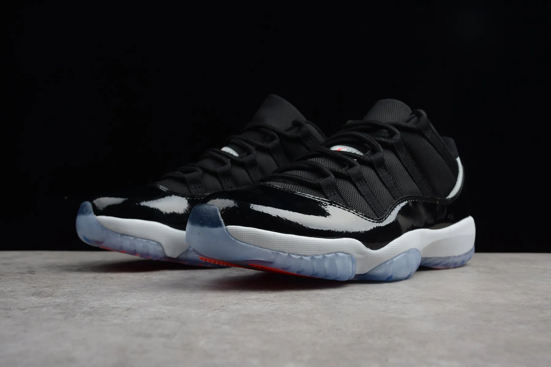 High Quality Air Jordan 11 Retro Low 'Infrared 23'