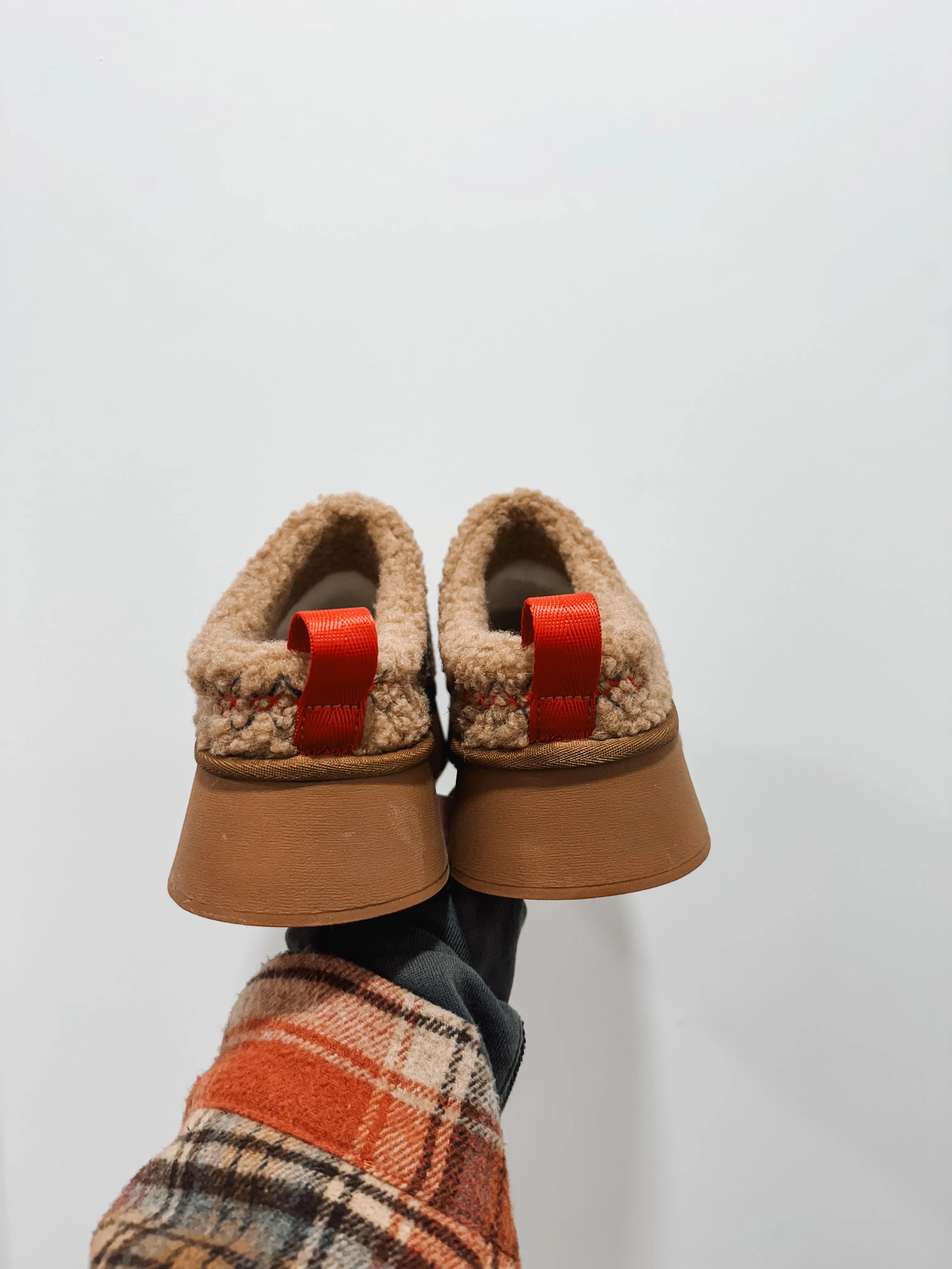 Isaac Fuzzy Slipper