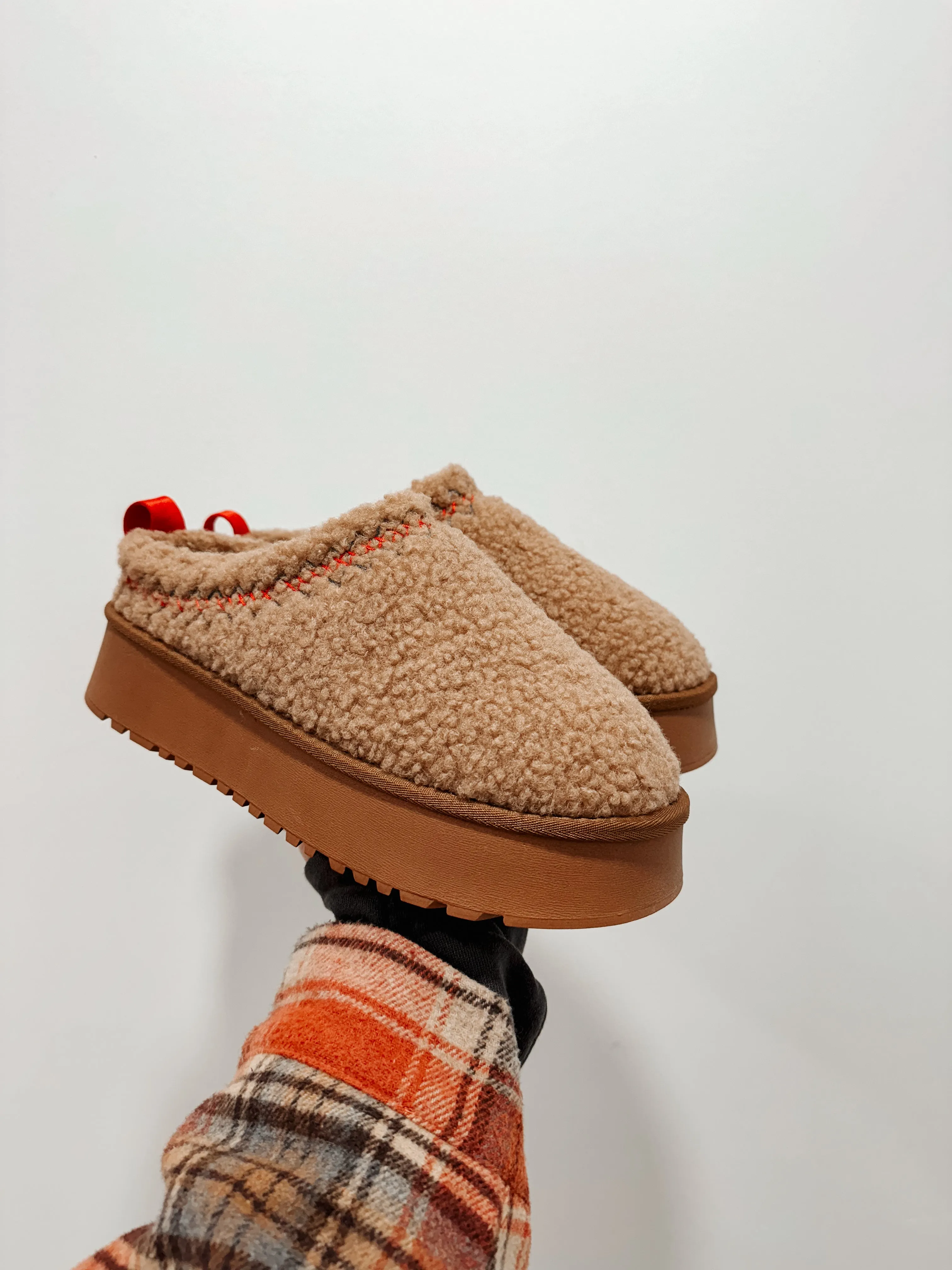 Isaac Fuzzy Slipper