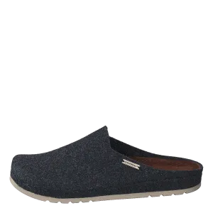 Isak Navy