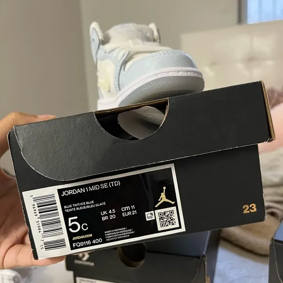 Jordan 1 Mid Toddler Sneakers 5C.NEVER WORN