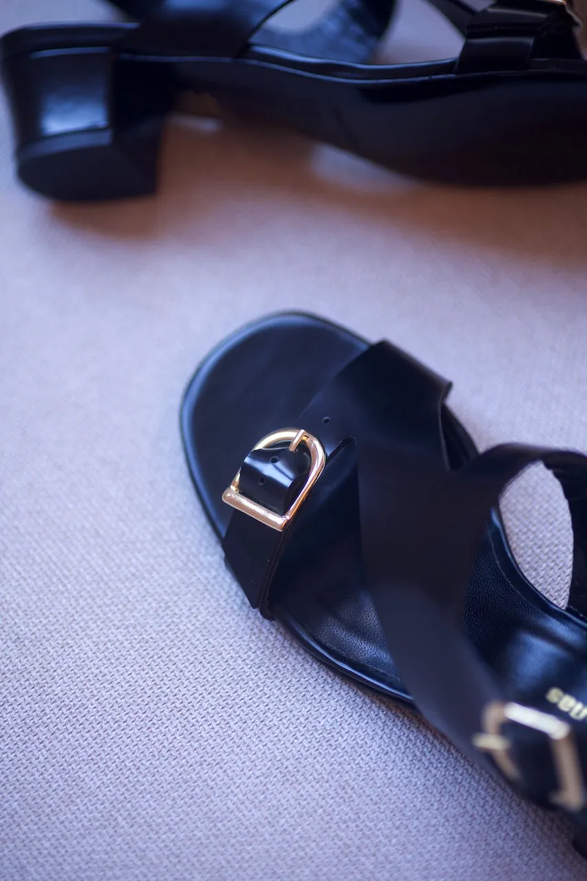 KABUKI SANDAL