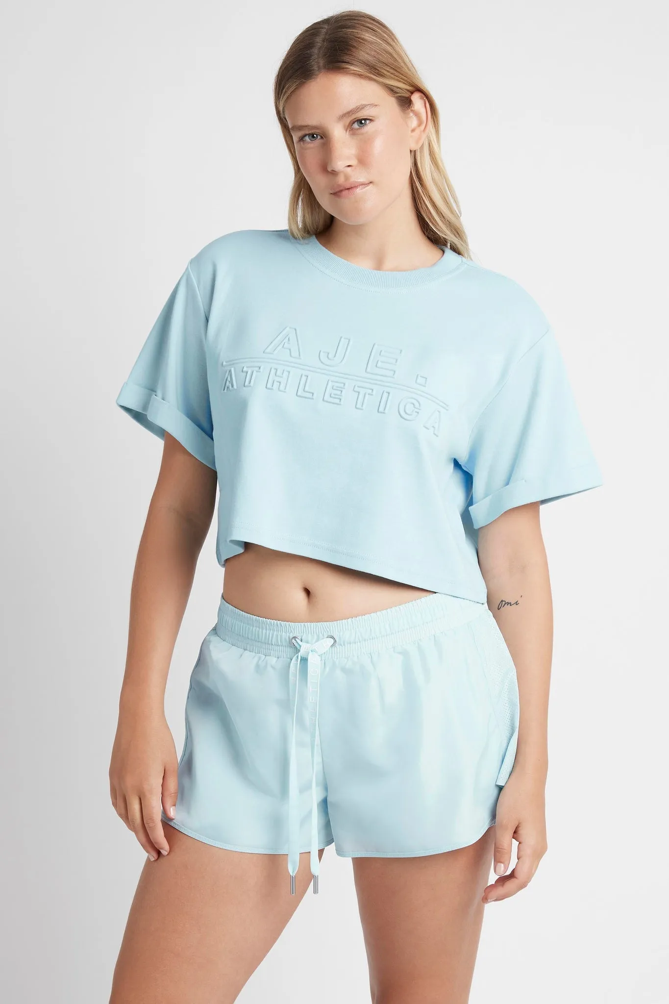 Logotape Running Shorts 602