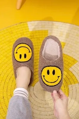 Melody Smiley Face Slippers