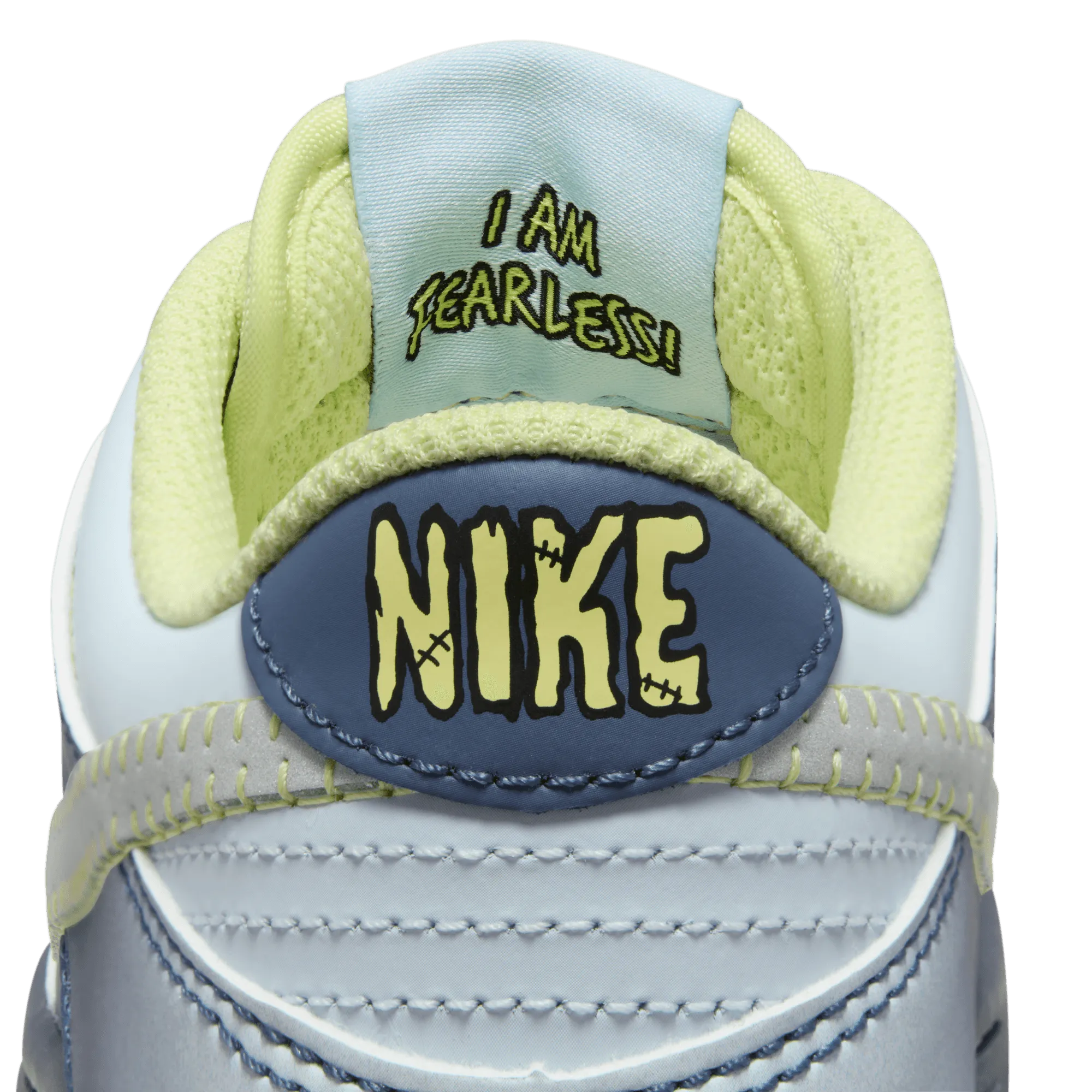 NIKE DUNK LOW BG