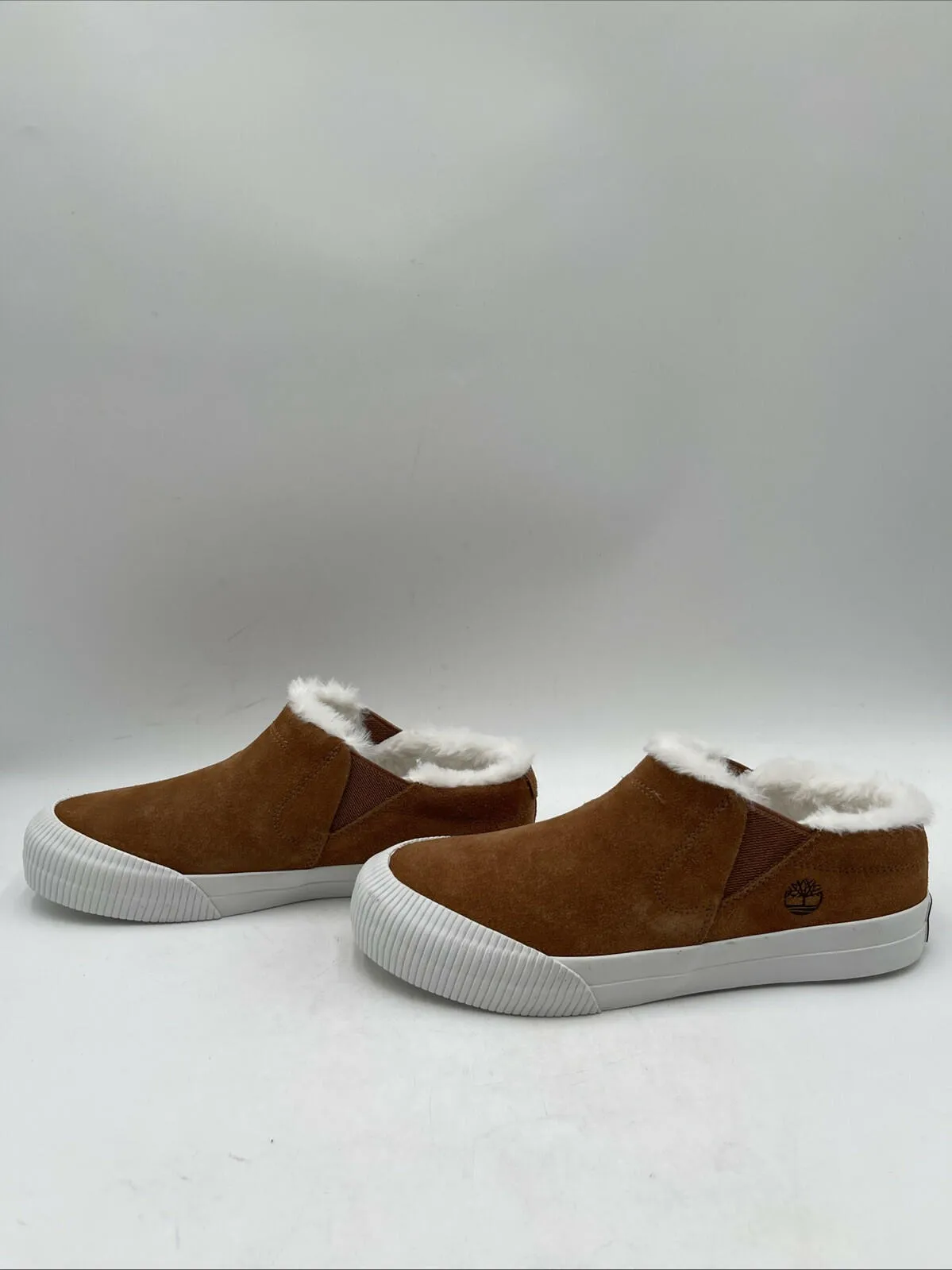 NWOB Timberland Women's Skyla Bay 2.0 Warm Lined Sneakers Brown Size 9 - Very Good