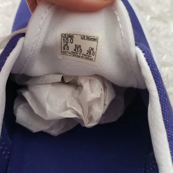 NWT Men's Vans Sneakers