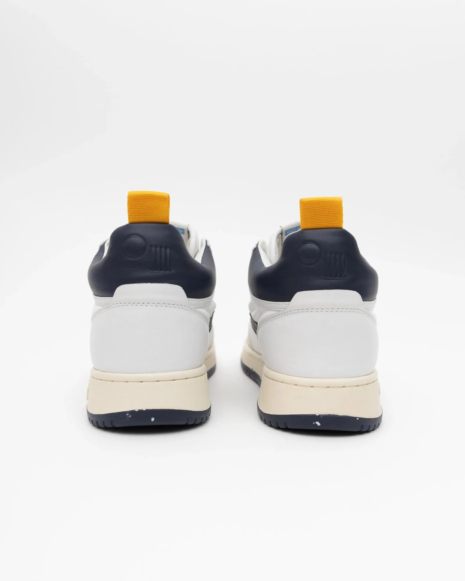 Oncept Princeton Mid Top Sneaker