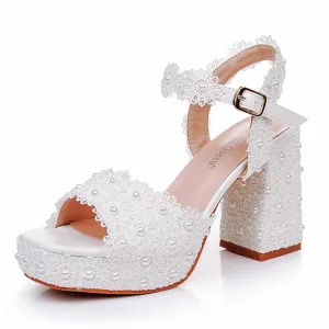 Platform Wedding Shoes Flower Appliqued Block Heeled Bridal Shoes Event Sandals