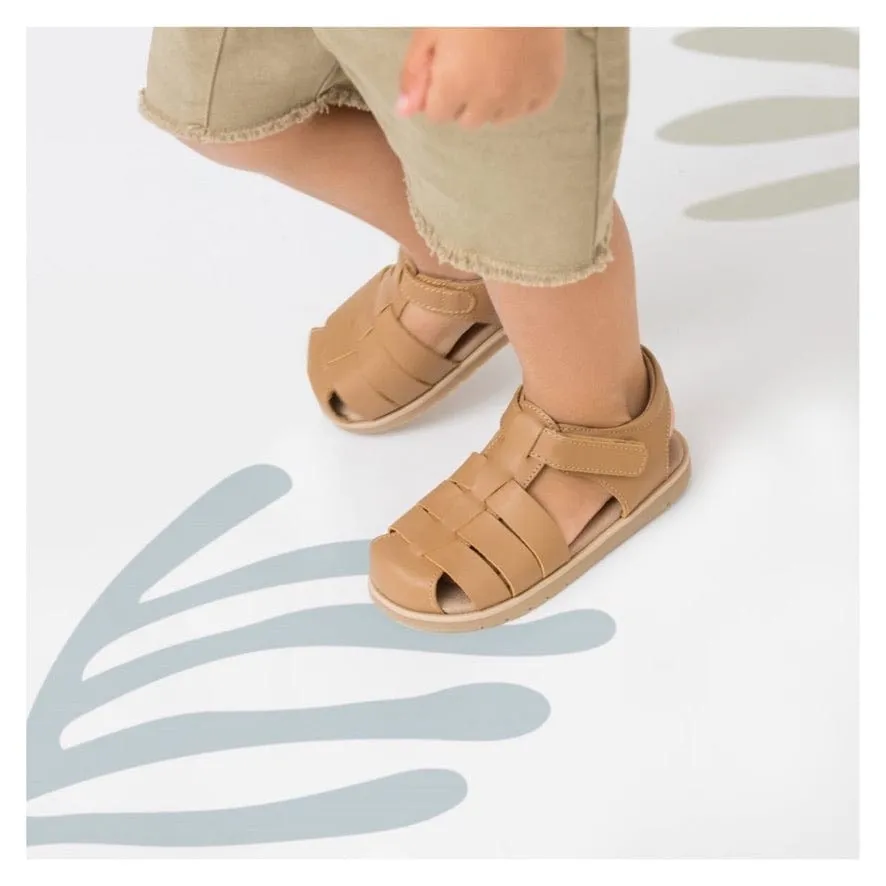 Rocco Sandal - Tan