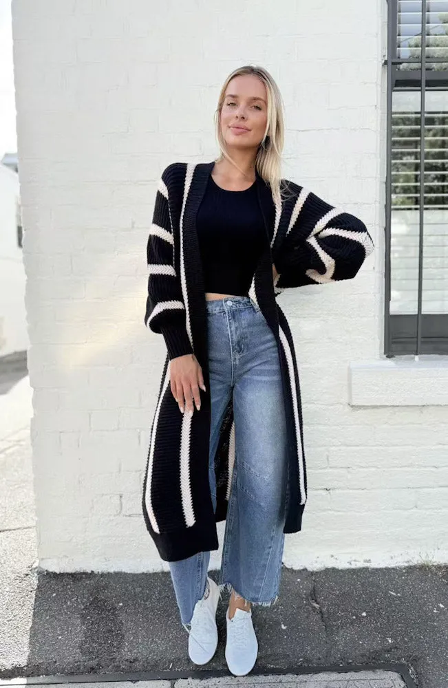 Selena Chunky Cardi - Black/White