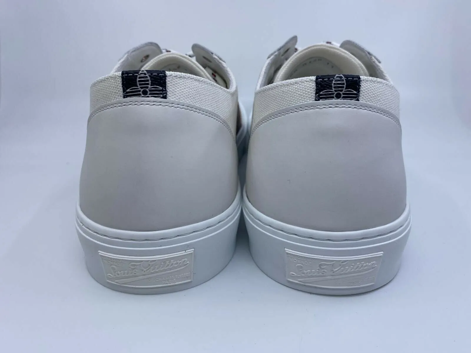 Tattoo Sneaker LV Forever