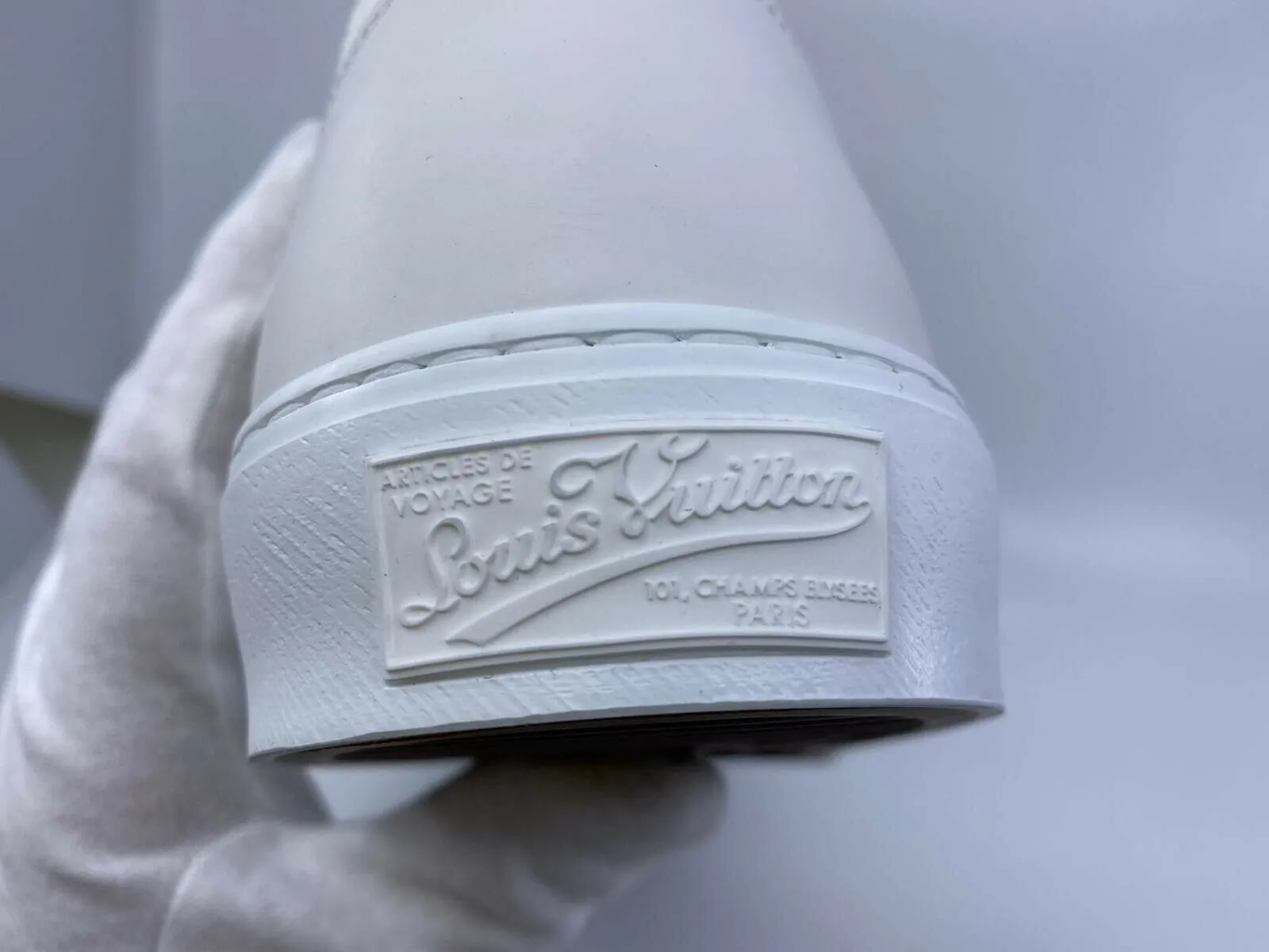 Tattoo Sneaker LV Forever