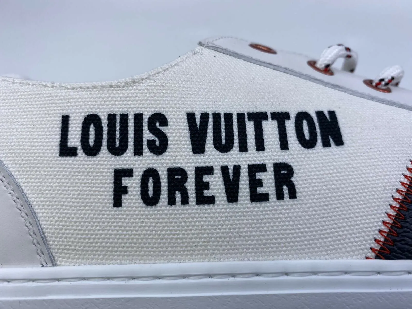 Tattoo Sneaker LV Forever
