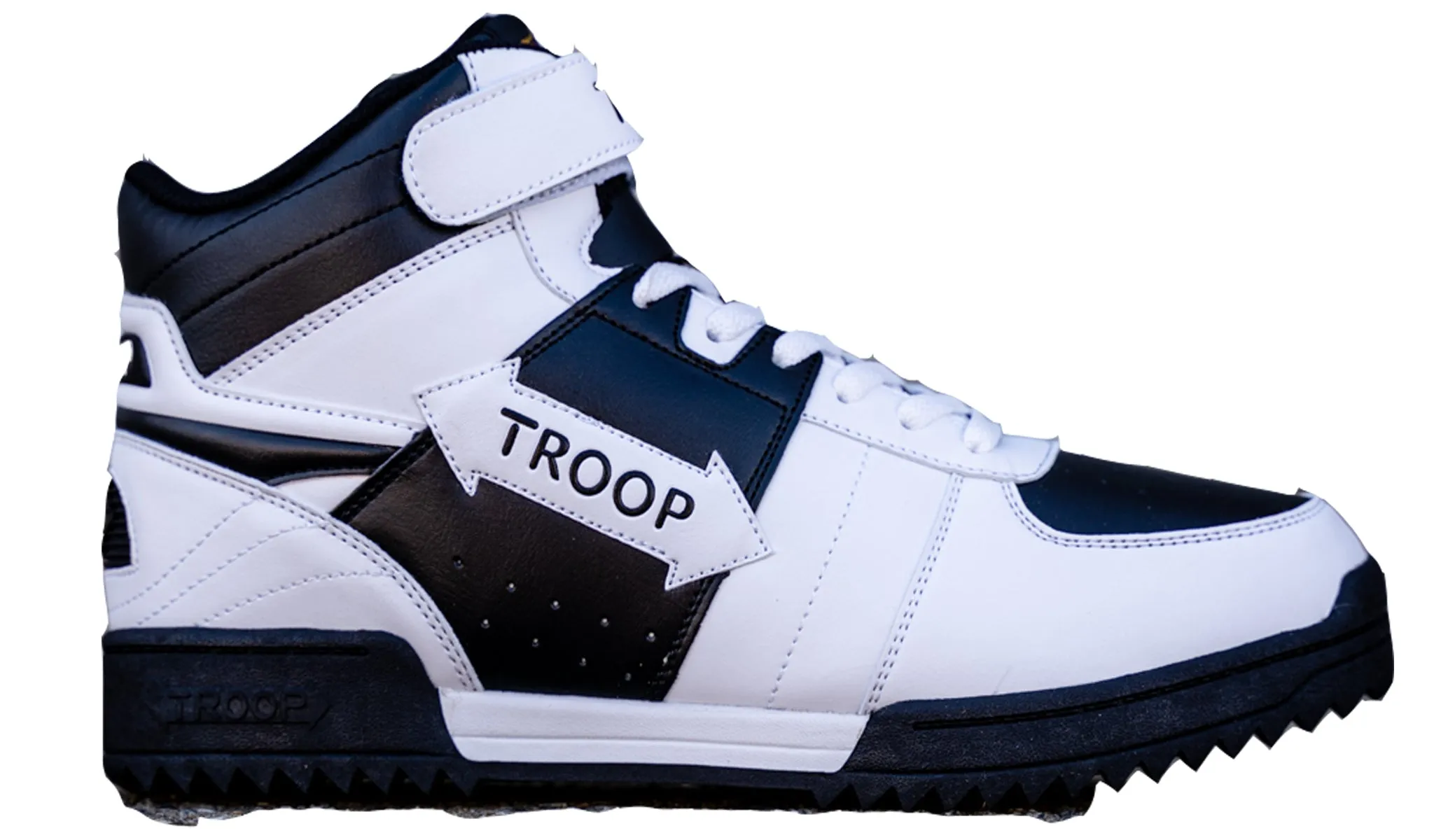 Troop Crown Mid Ripple Black/White