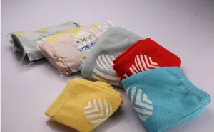Welmed - Slipper Socks Child Yellow Ankle High - 1720-403