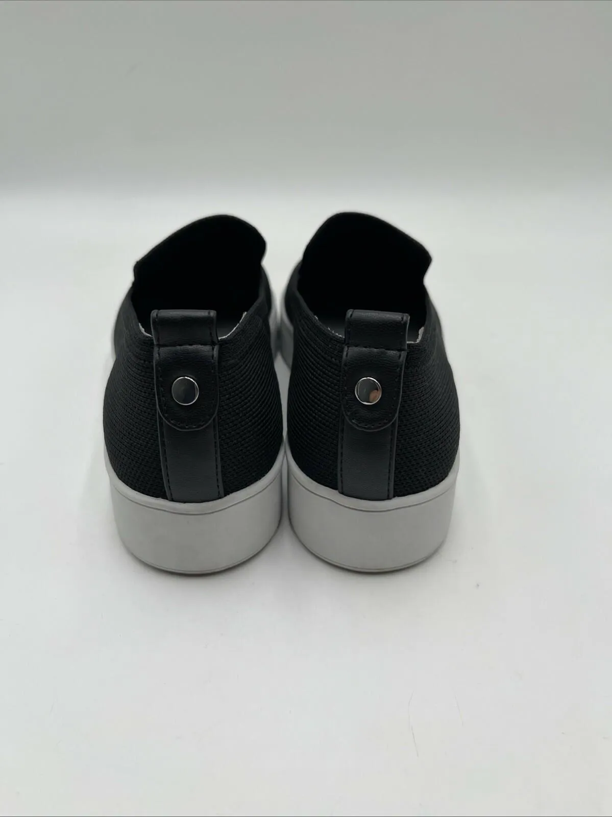 Women’s Kelly & Katie Feni Slip-On Sneakers Black Size 6M - Very Good