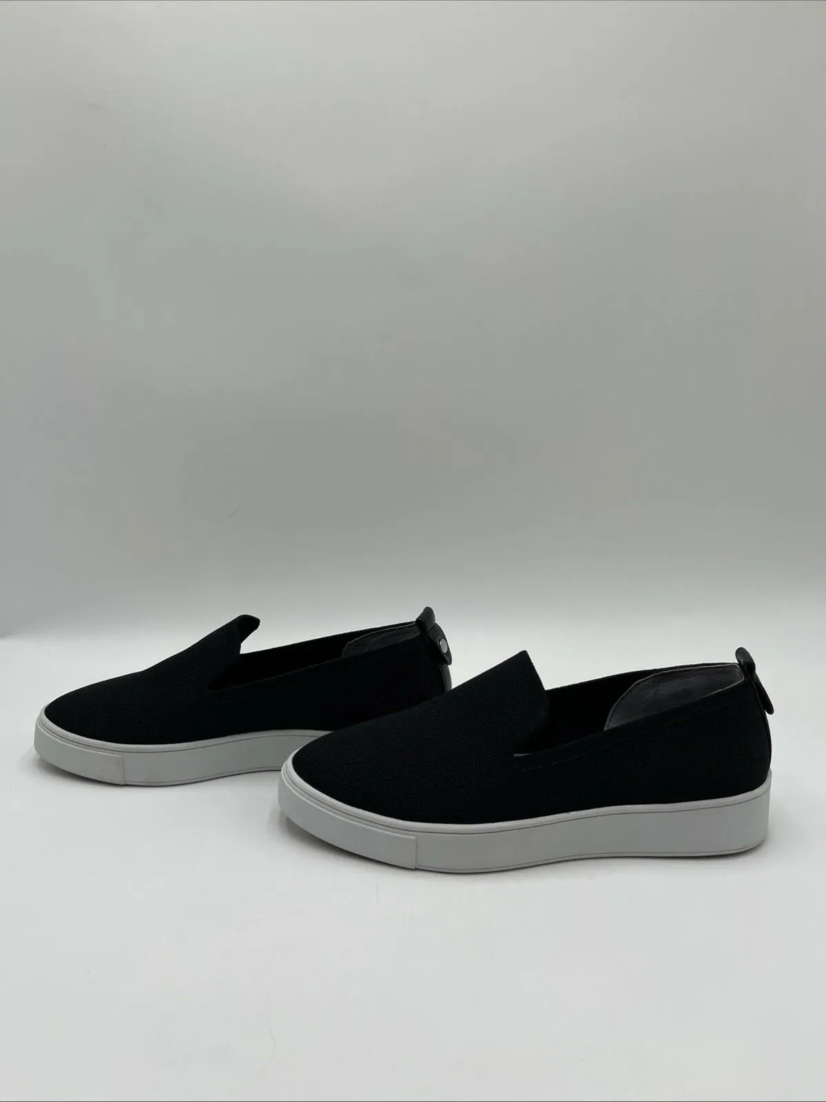 Women’s Kelly & Katie Feni Slip-On Sneakers Black Size 6M - Very Good