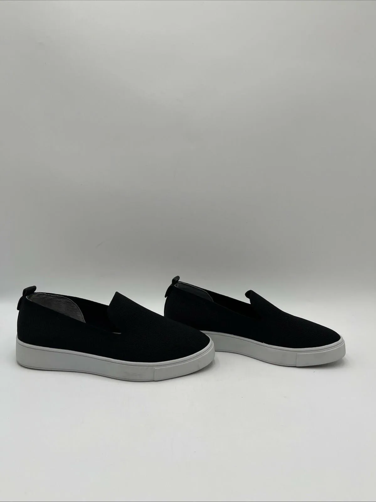 Women’s Kelly & Katie Feni Slip-On Sneakers Black Size 6M - Very Good