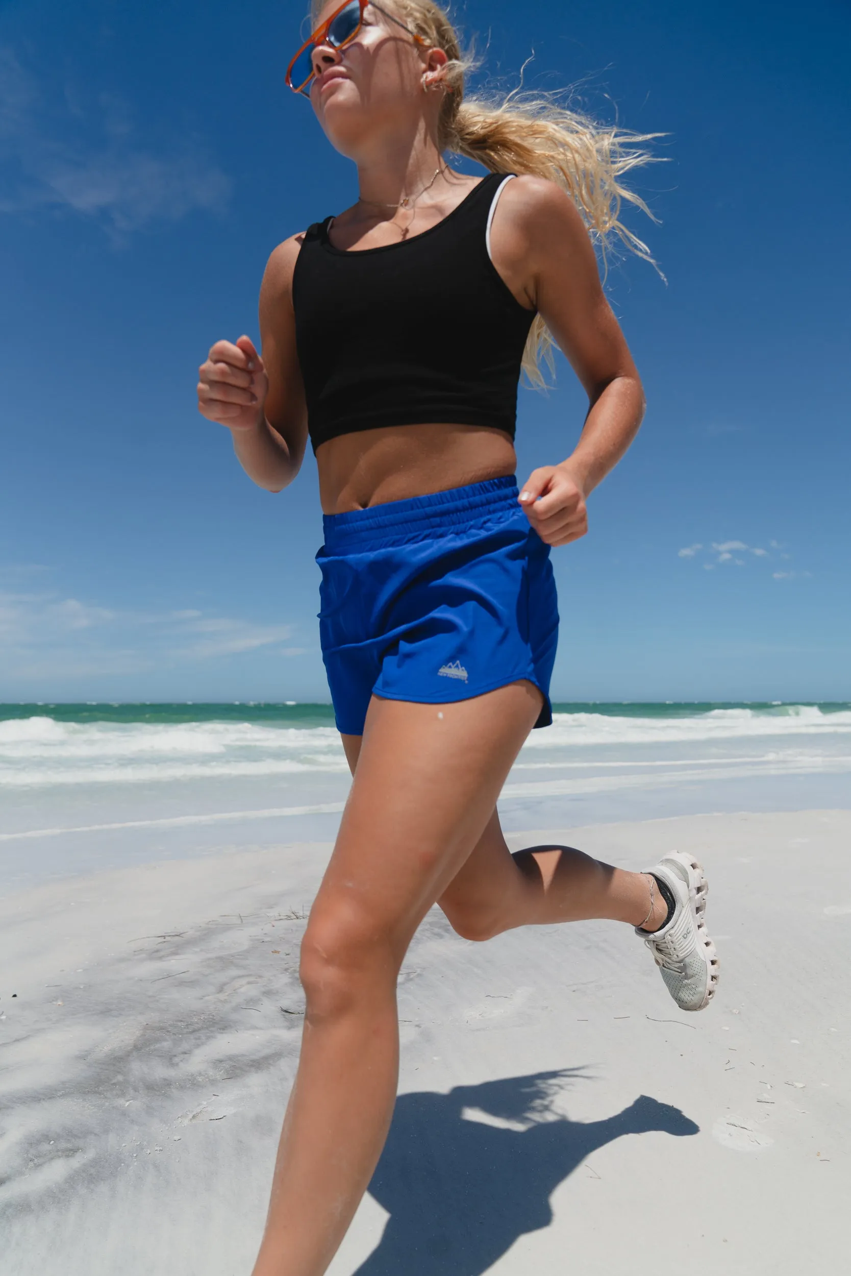 Women's Motion Short 2.5" (Electric)