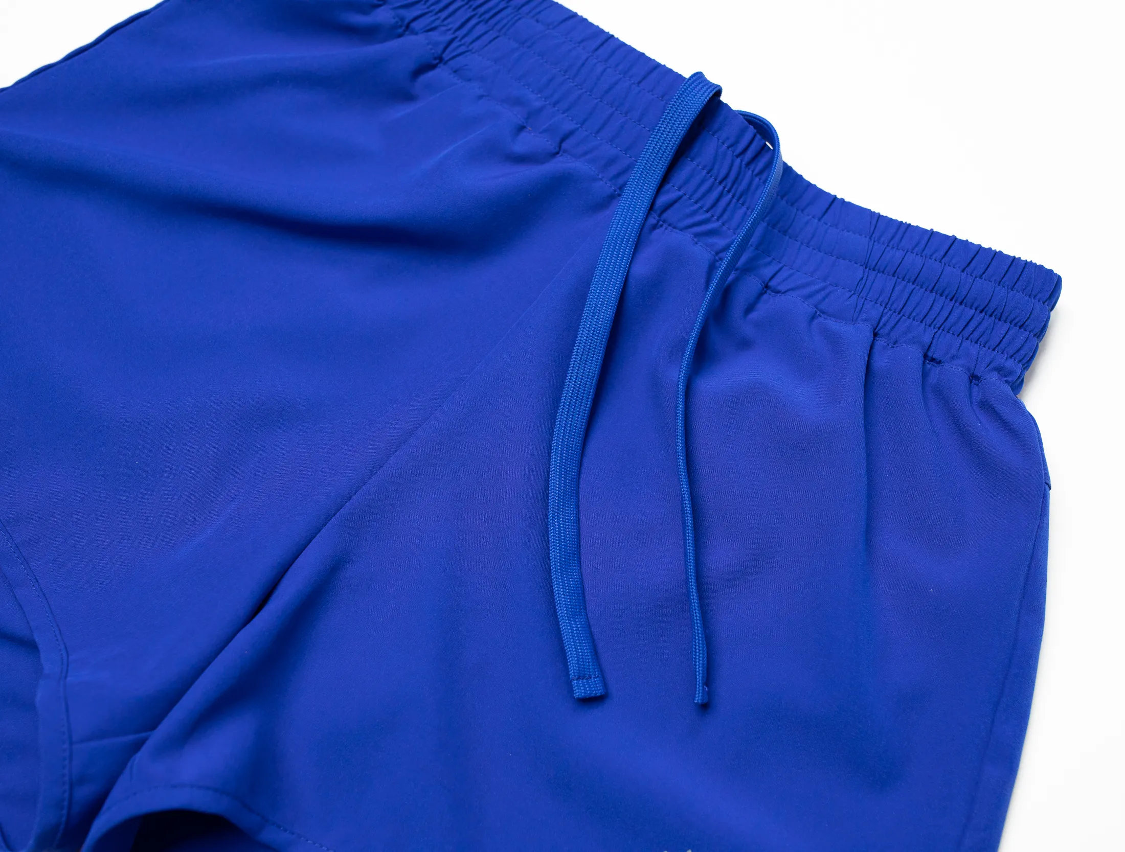 Women's Motion Short 2.5" (Electric)
