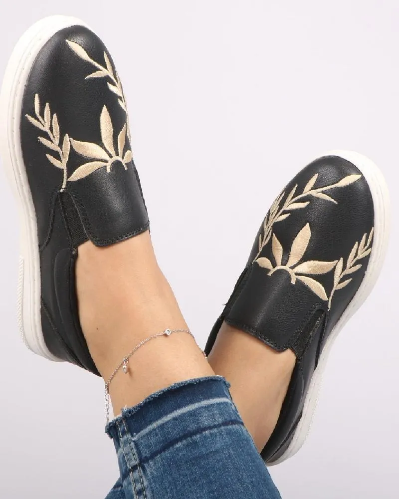 Women's Sneaker - 4009M